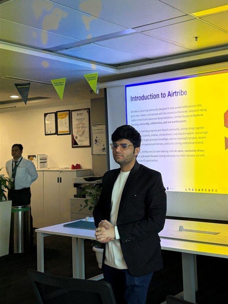 Tushar Madaan at the start of the Codex session in Noida